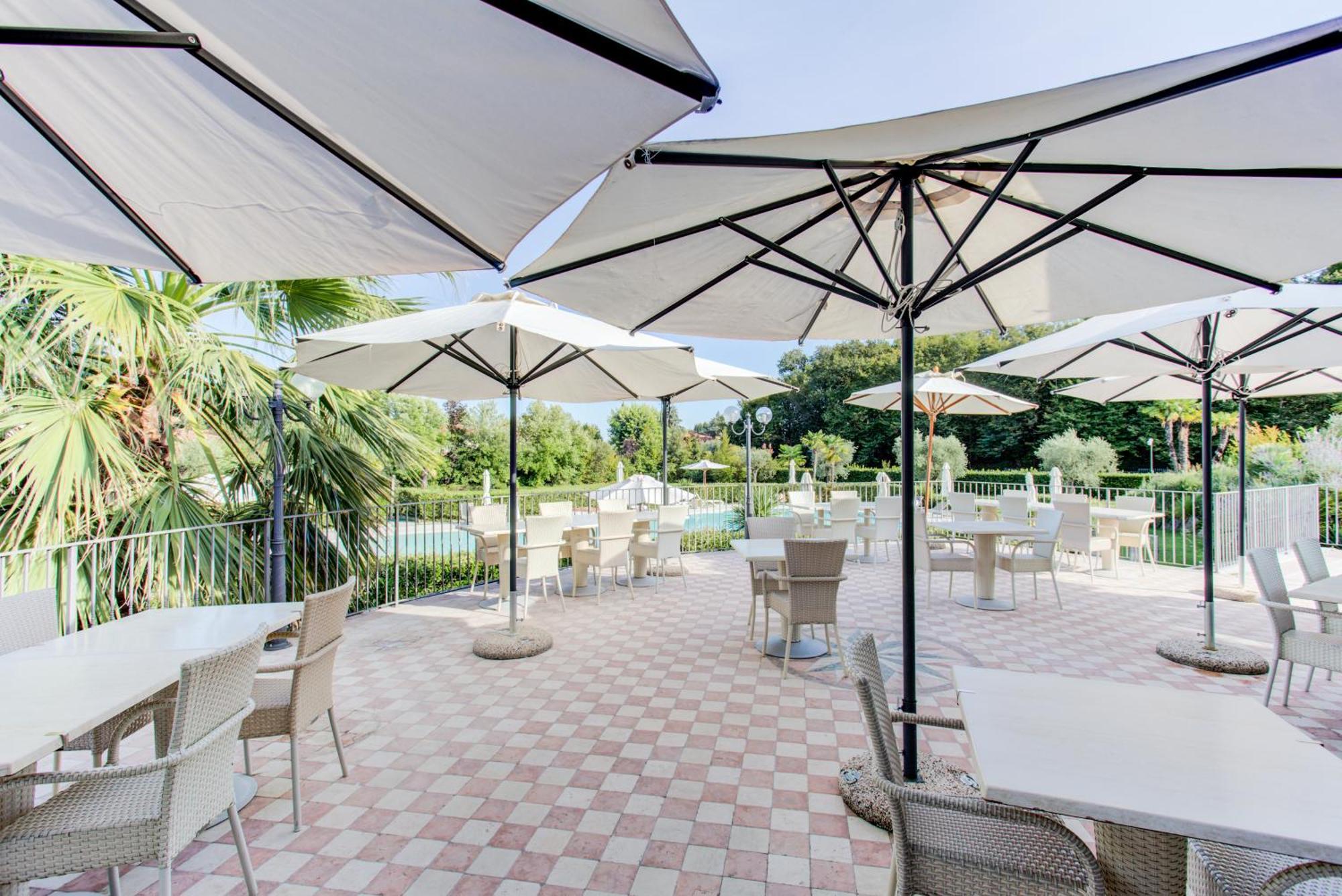 Monastero Resort & Spa Soiano Del Lago Exteriör bild
